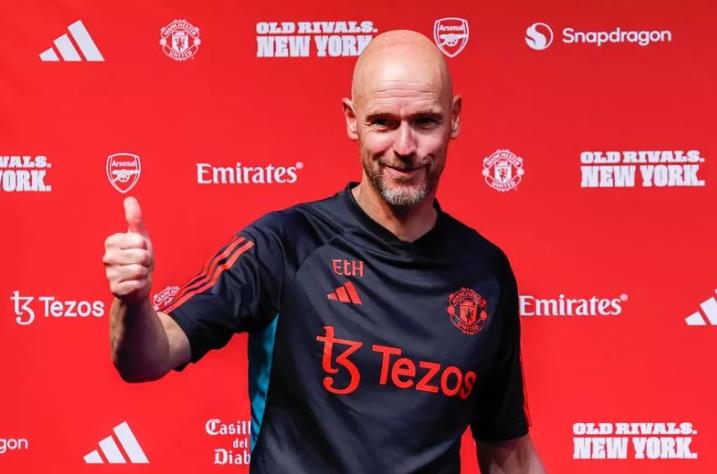 Ten Hag vẫn còn nửa tháng nữa để đưa về những cái tên ưng ý Ten Hag vẫn còn nửa tháng nữa để đưa về những cái tên ưng ý